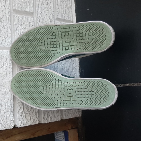 Women's DC Manual X Susie Green Skate Slip On Shoes Size US 6 - Picture 9 of 9